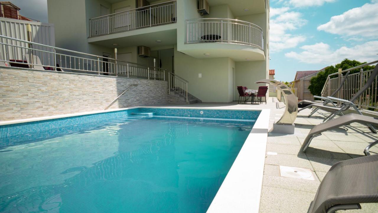 Trogir-Luxury Villa Sapphirus Сегет-Враниця Екстер'єр фото